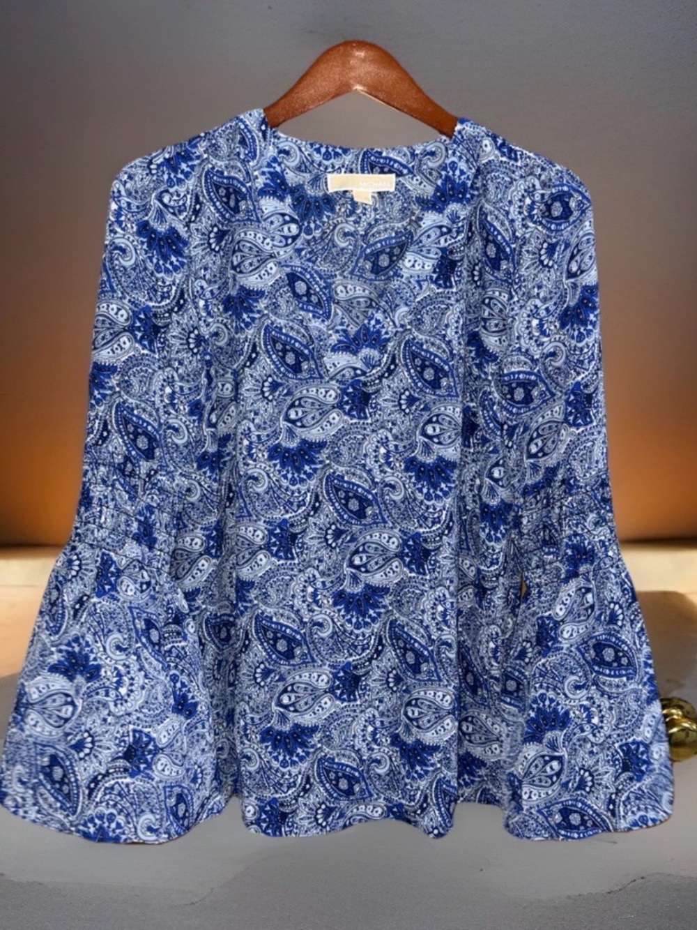 NwoT MICHAEL Michael Kors Women’s Blue Paisley Bell-Sleeve Blouse-M-EC